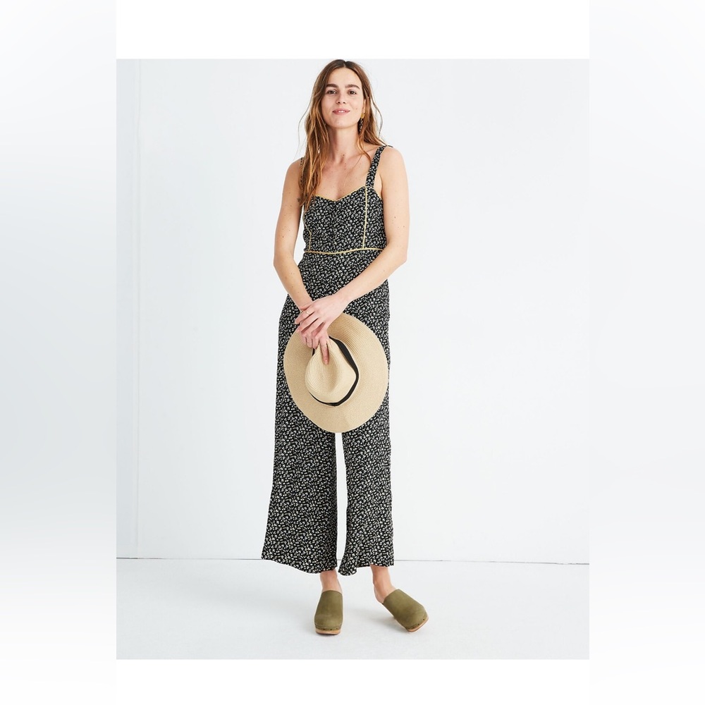 Madewell size 6: Button-Front Wide-Leg Jumpsuit in Playground Posies